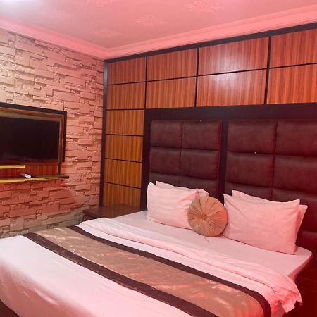 Brick Rock Hotel And Suites Port Harcourt Nigeria Zewnętrze zdjęcie