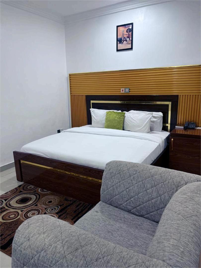 Brick Rock Hotel And Suites Port Harcourt Nigeria Zewnętrze zdjęcie